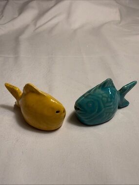 Antique Yellow and Teal Ceramic Fish Salt & Pepper Set from 1940’s-50’s